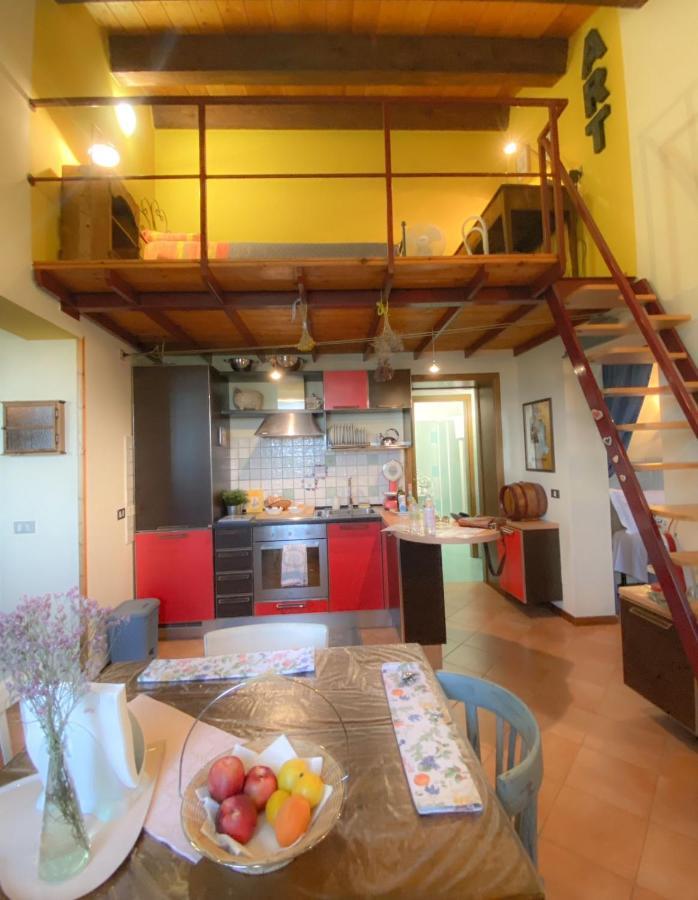 Ca' Tomassino Holiday Apartments Urbino Eksteriør billede