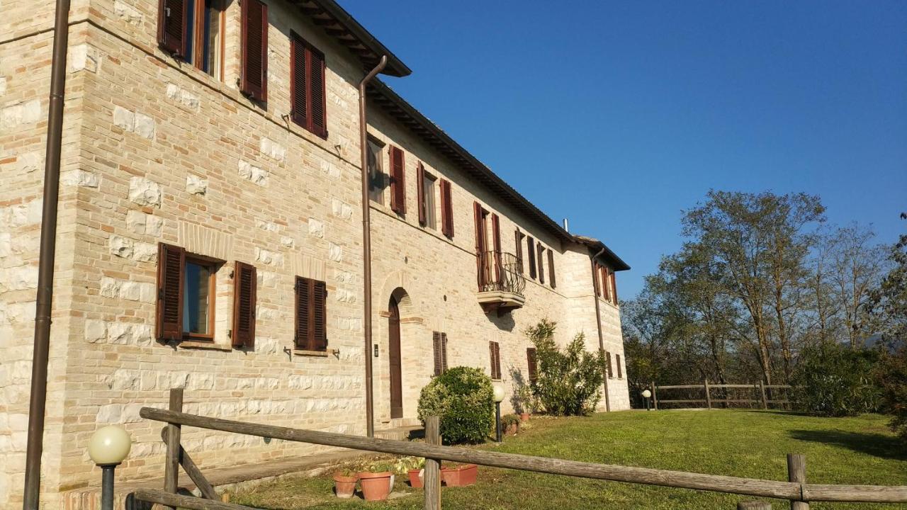 Ca' Tomassino Holiday Apartments Urbino Eksteriør billede