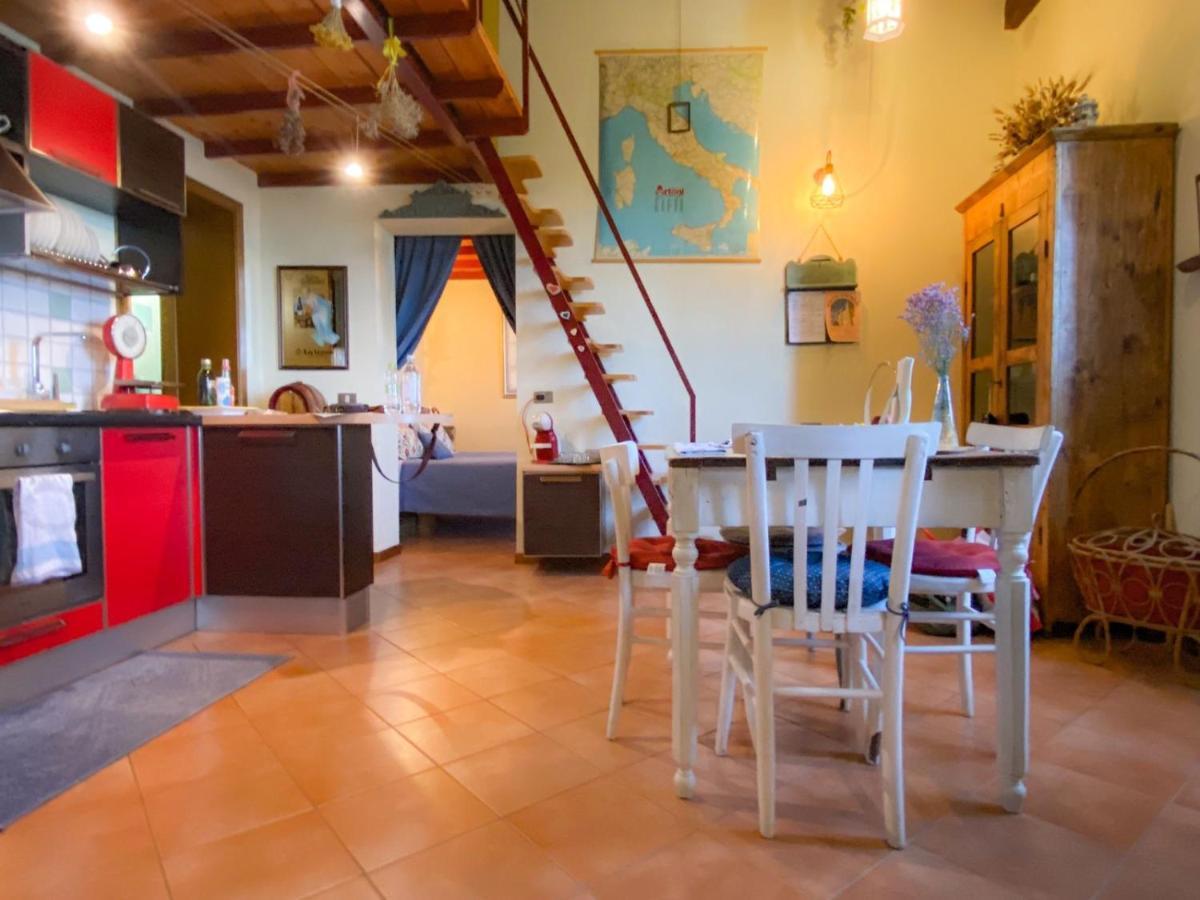 Ca' Tomassino Holiday Apartments Urbino Eksteriør billede